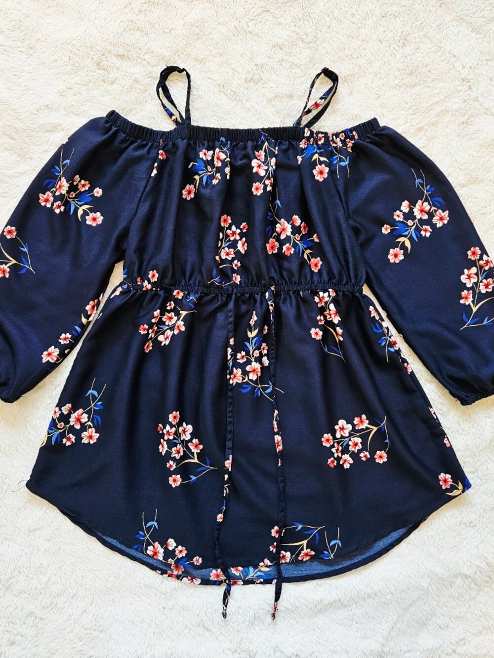 A Hint of Blush Women's Blouse Top Off-shoulder Navy Blue Floral Size S